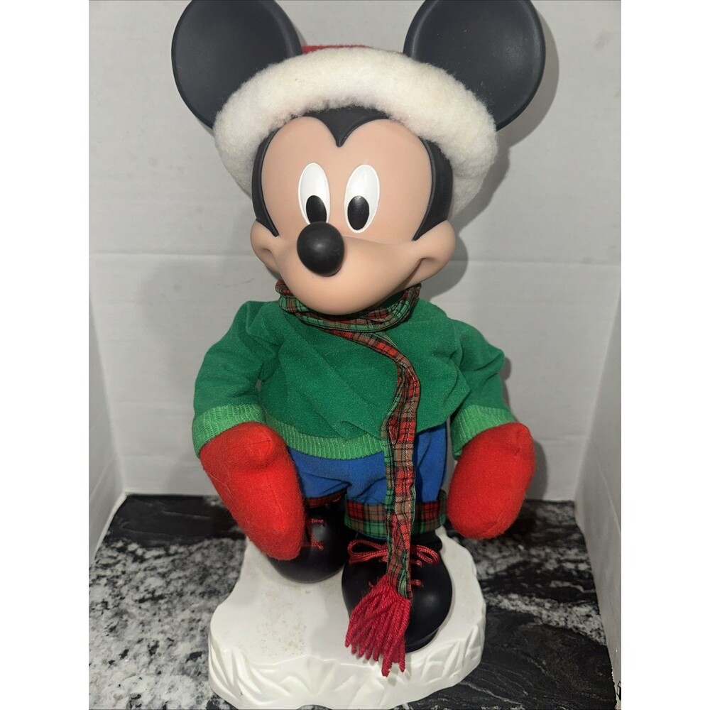 Santa's Best Mickey Unlimited1998 Mickey Mouse Holiday Animated Ice Skater Works
